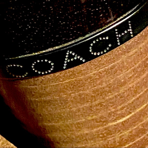 RECENTLY REDUCED: “Sale Priced” COACH Authentic Leather Clogs, PreOwned Size 8.5 - Picture 10 of 12